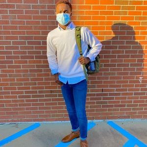 Meet your Posher, Quintin